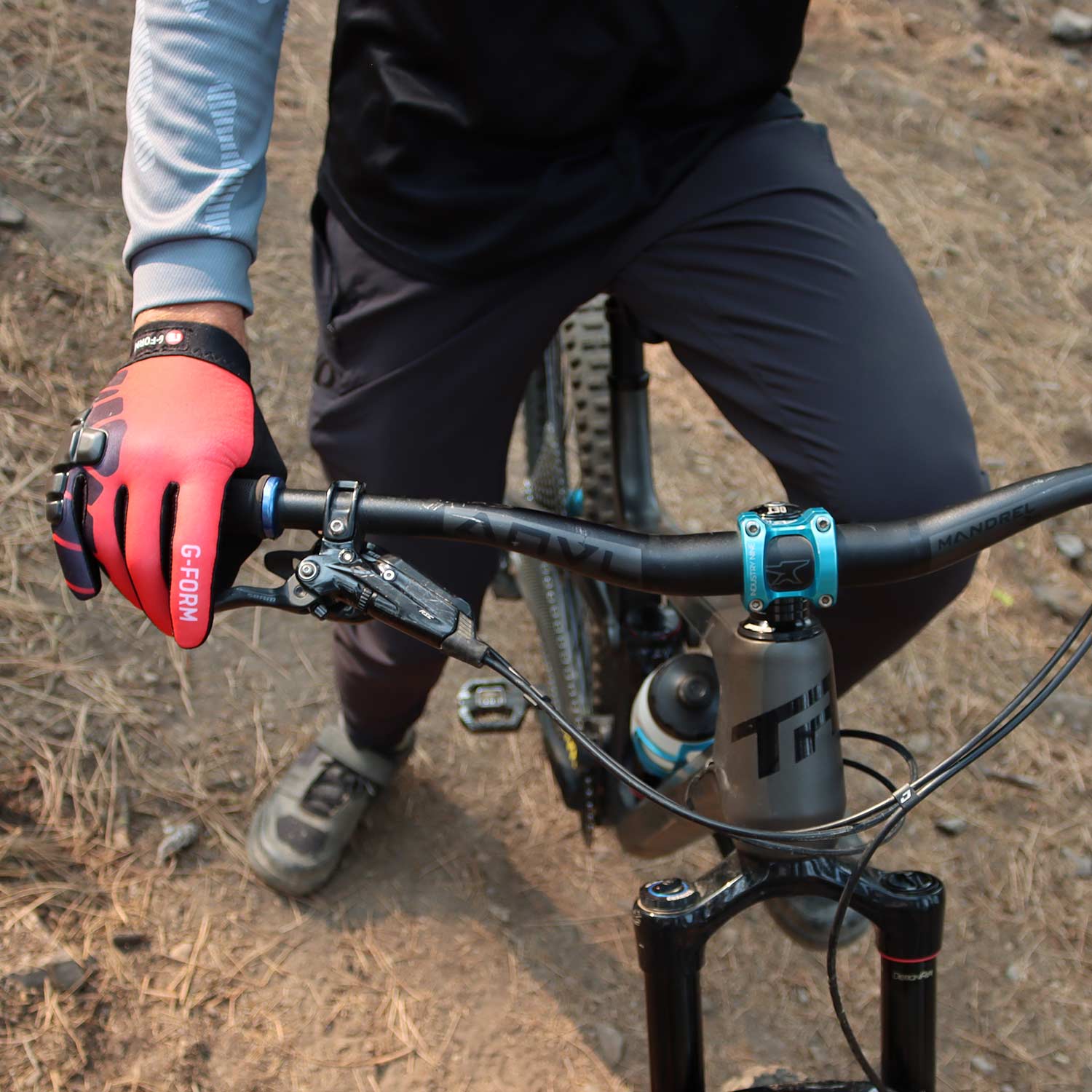 Bolle Cold Weather Winter Mountain Biking Gloves padded riding Gloves hand protection adult washable