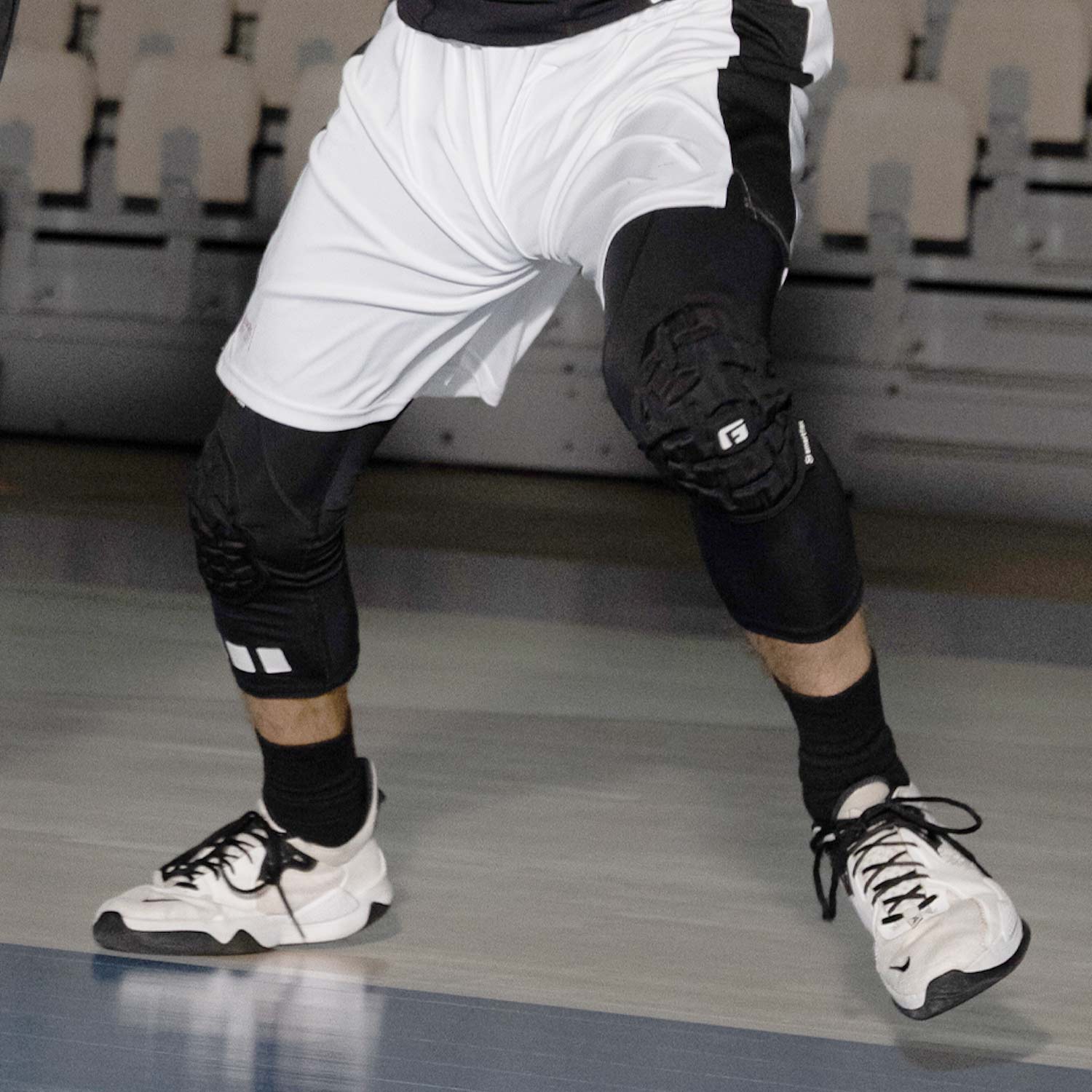 Men Compression Pants Basketball Knee Protector Hex Pads Pants Tights Sport  Athletic Elastic Leggings P3D4
