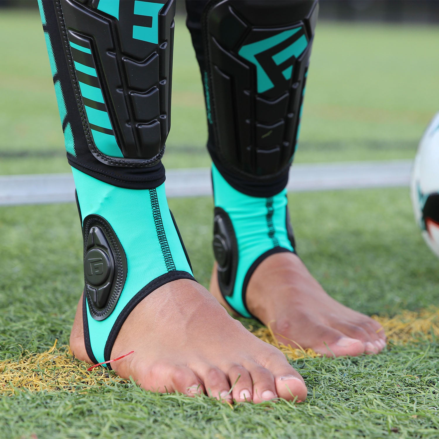 Review: G-Form PRO Soccer Ankle Guard - FOOTBALL FASHION