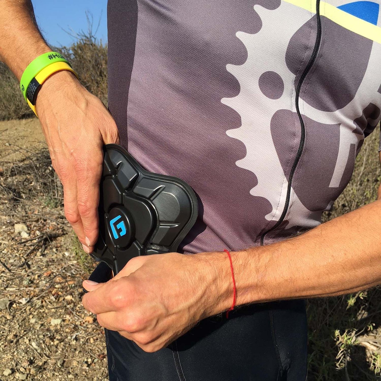 Slip-in MTB Hip Protectors