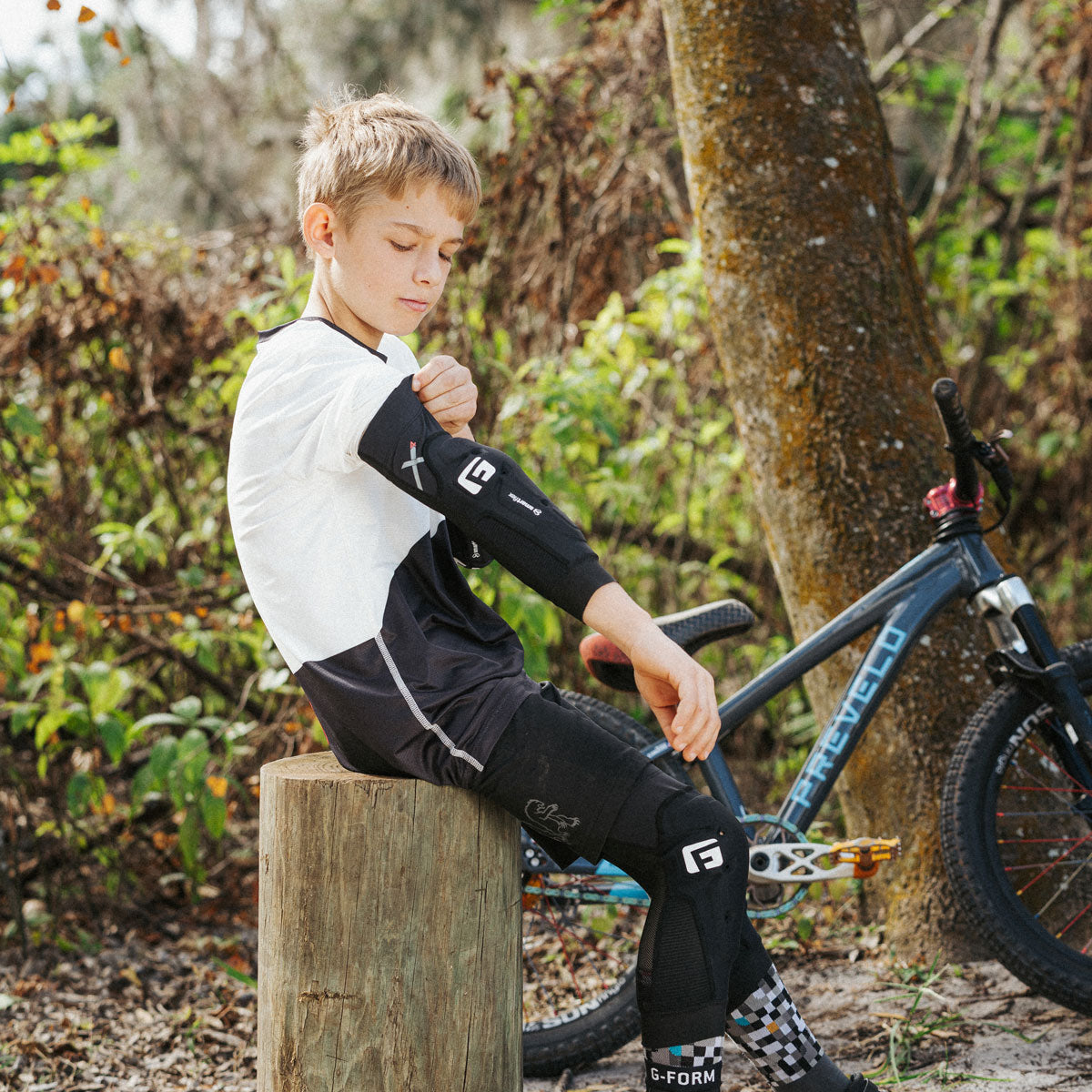 X4 MTB Elbow Guards (Youth)