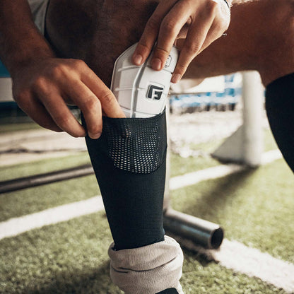 Pro-S Blade Soccer Shin Guards