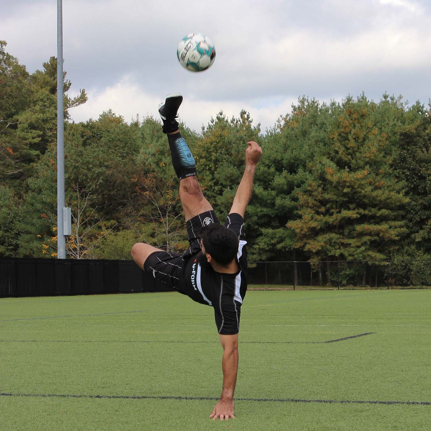 Elite 2 Shin Guard Soccer Premium Shin Pads Black Sleek Football Flexible Machine Washable Shin Pads Lightweight Adult