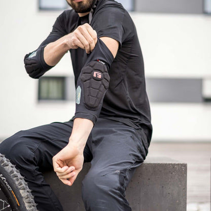 Pro-Rugged 2 Elbow Knee Guard Pads Protections Machine Washable Heavy Duty Tear Resistant Youth Adult